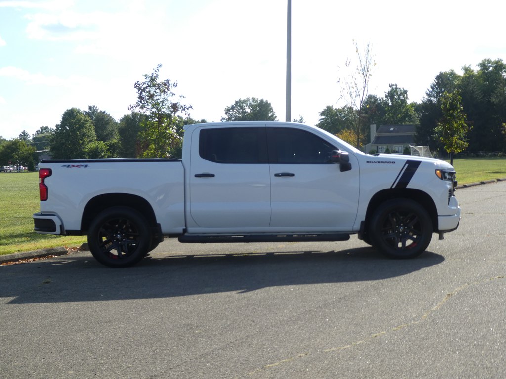 2023 Chevrolet Silverado 1500 RST Redline Edition photo 5