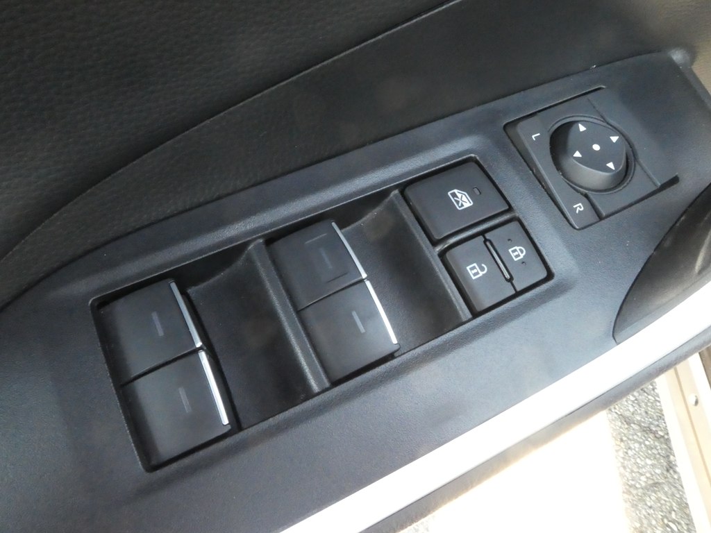 2024 Toyota RAV4 Adventure photo 9