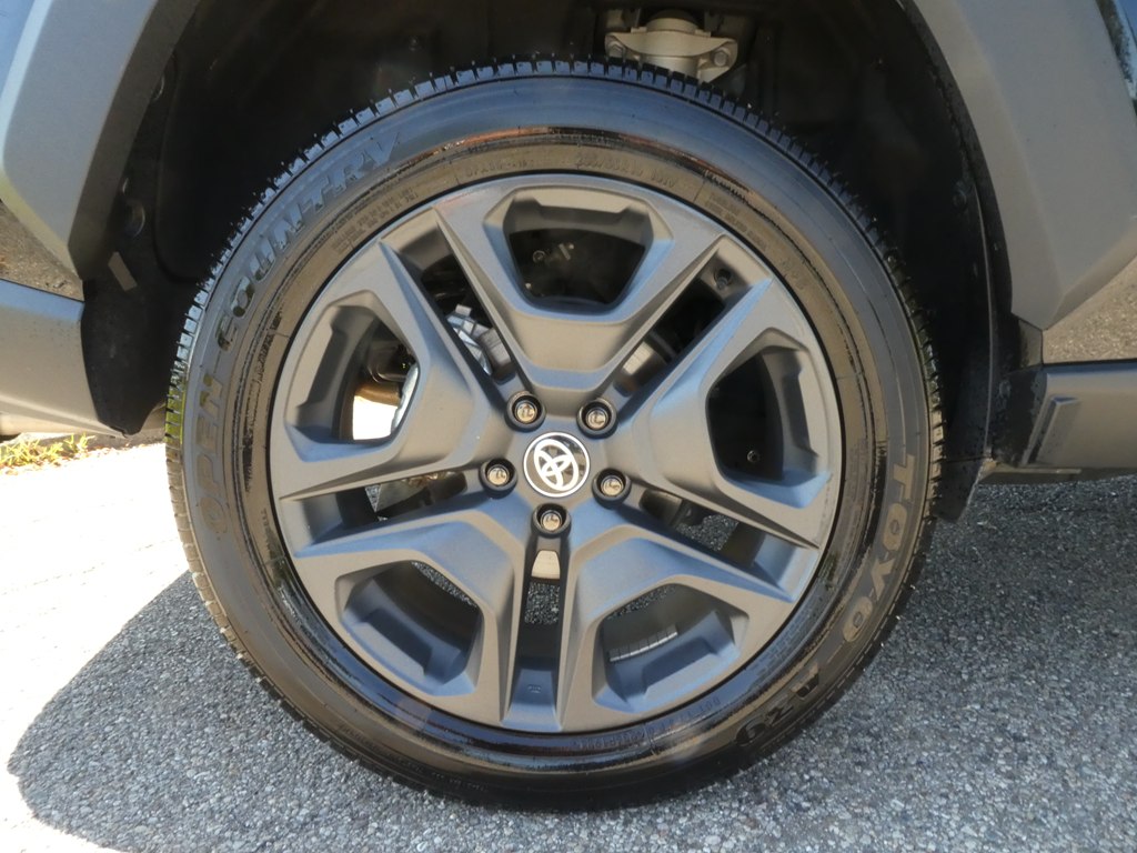 2024 Toyota RAV4 Adventure photo 33
