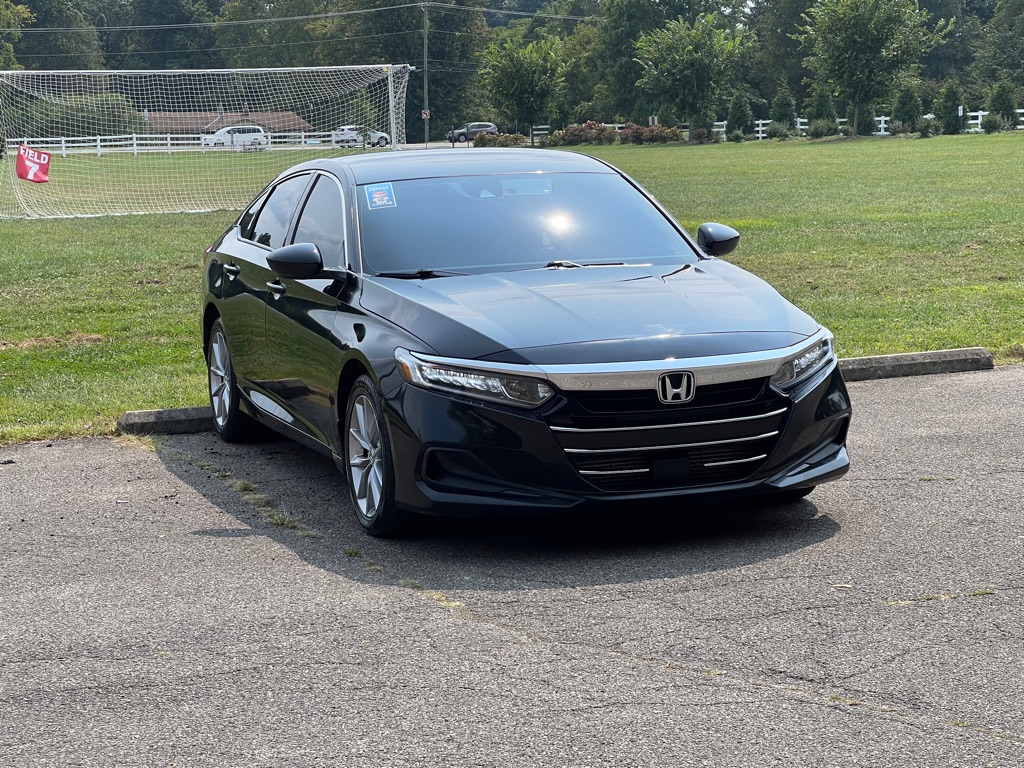 2022 Honda Accord LX photo 4