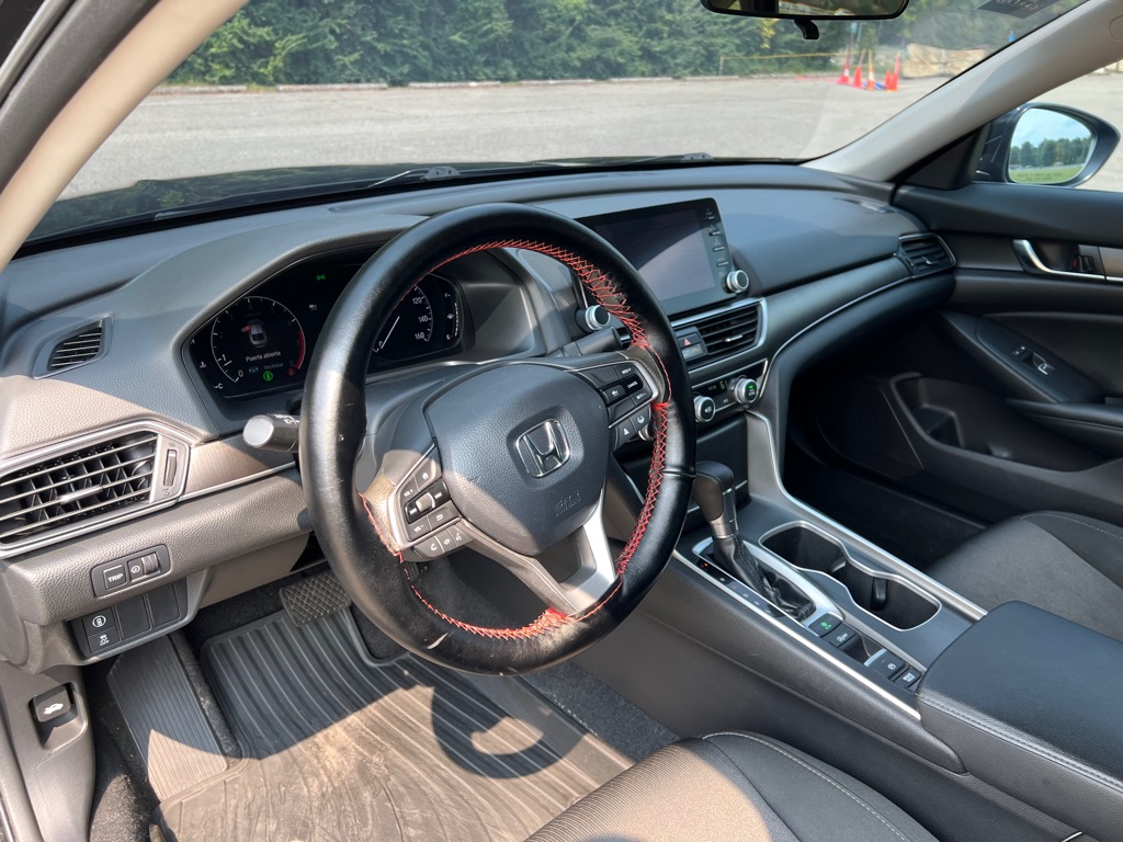 2022 Honda Accord LX photo 15