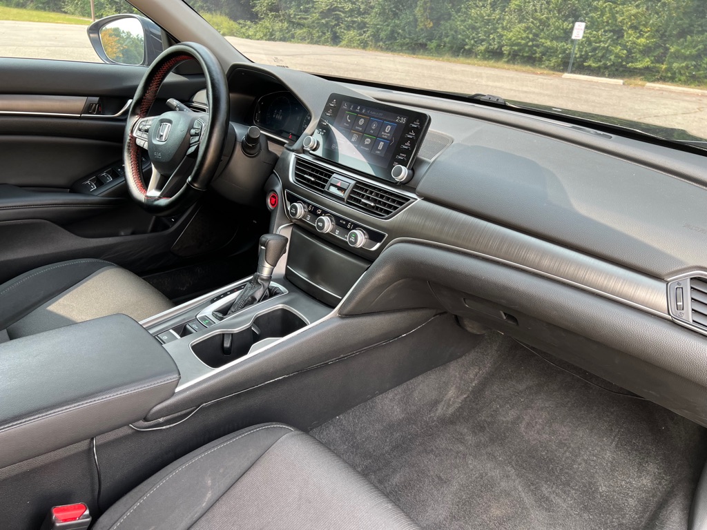 2022 Honda Accord LX photo 20