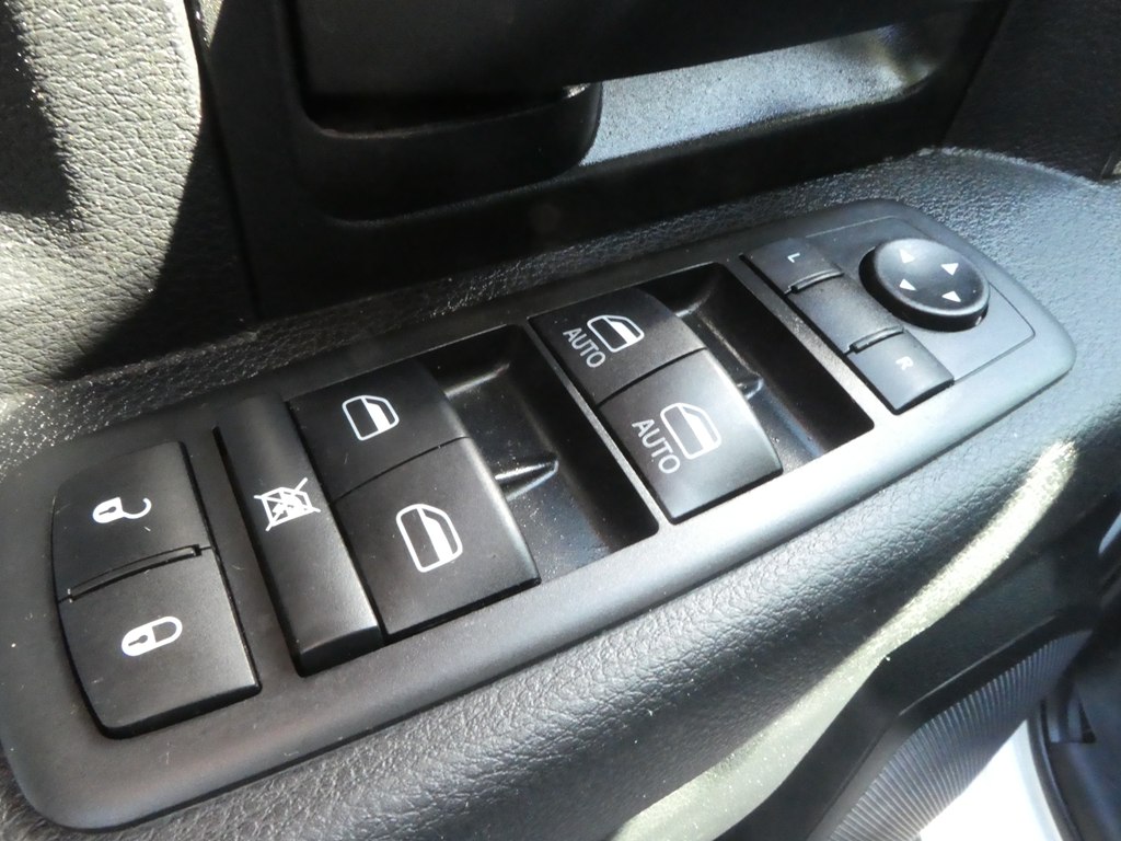 2021 Ram 5500 Tradesman photo 11