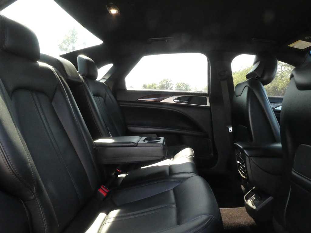 2017 Lincoln MKZ Reserve photo 14