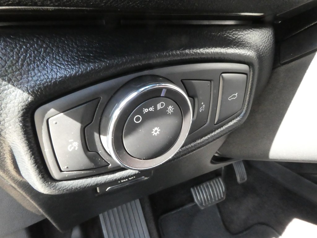 2017 Lincoln MKZ Reserve photo 18