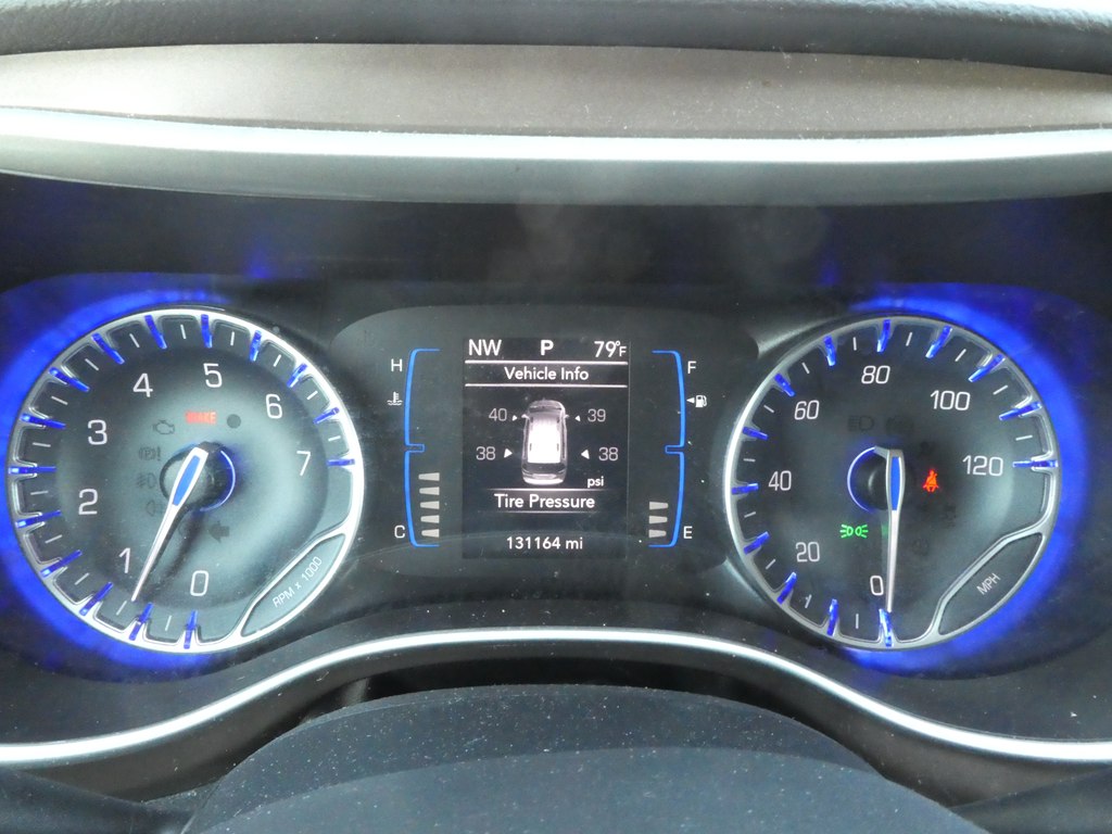 2017 Chrysler Pacifica Touring L photo 21