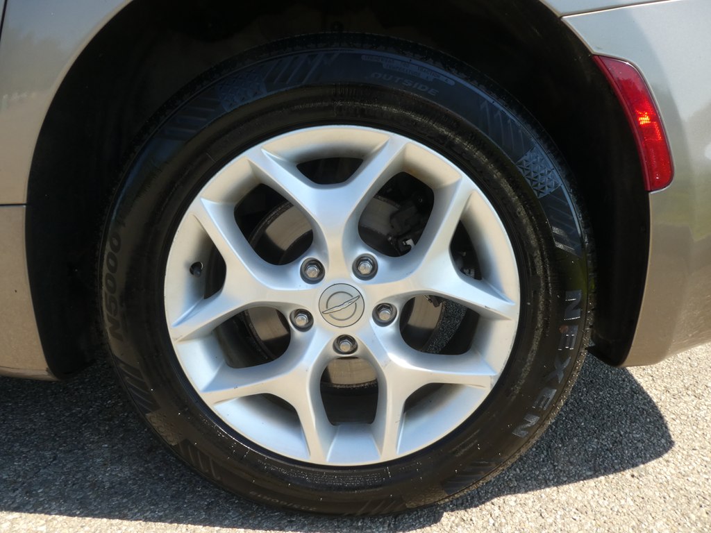 2017 Chrysler Pacifica Touring L photo 30
