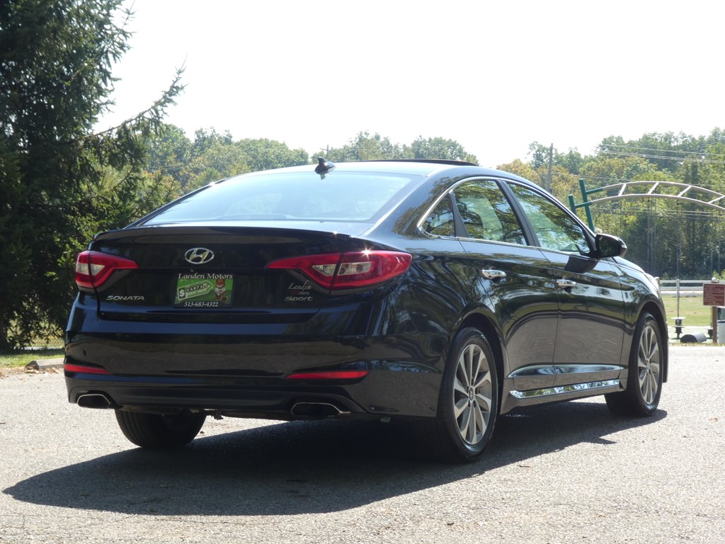 2017 Hyundai Sonata Sport Limited 2.0T photo 5