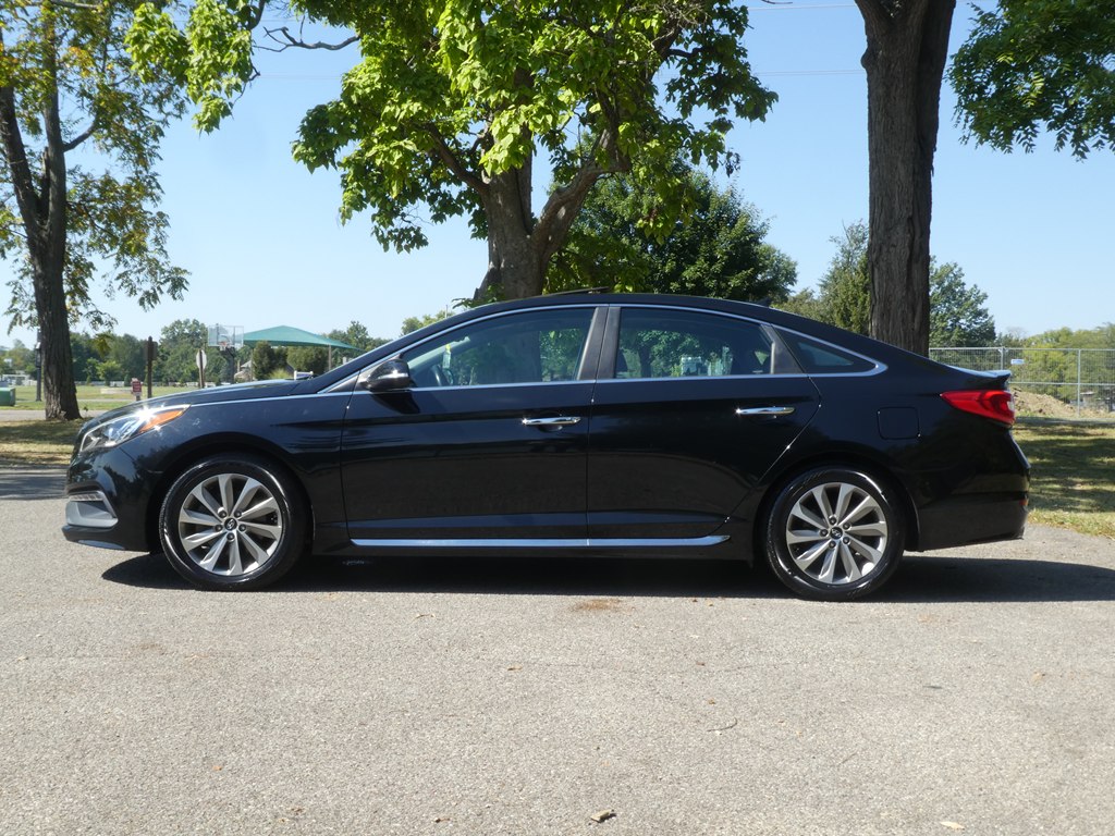 2017 Hyundai Sonata Sport Limited 2.0T photo 8