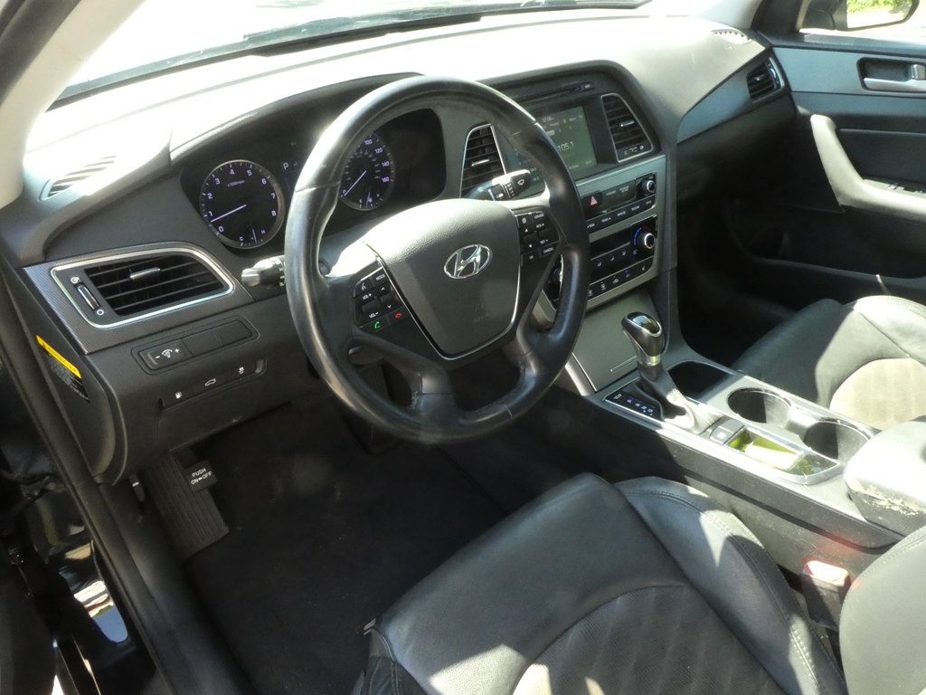 2017 Hyundai Sonata Sport Limited 2.0T photo 11