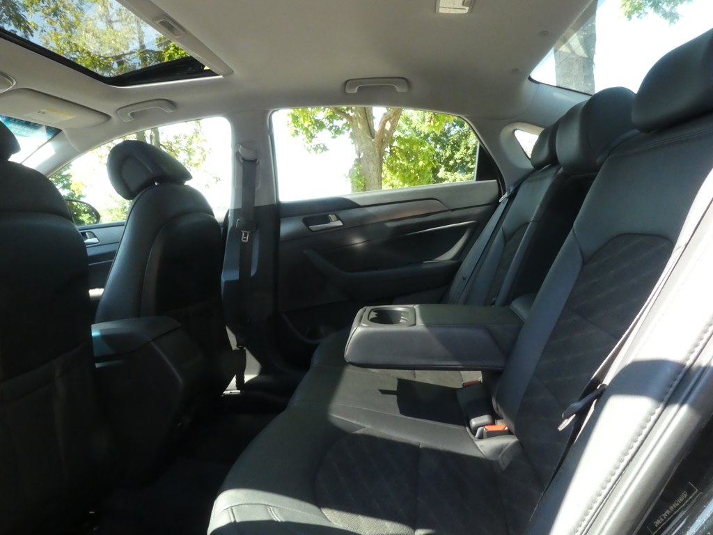 2017 Hyundai Sonata Sport Limited 2.0T photo 14