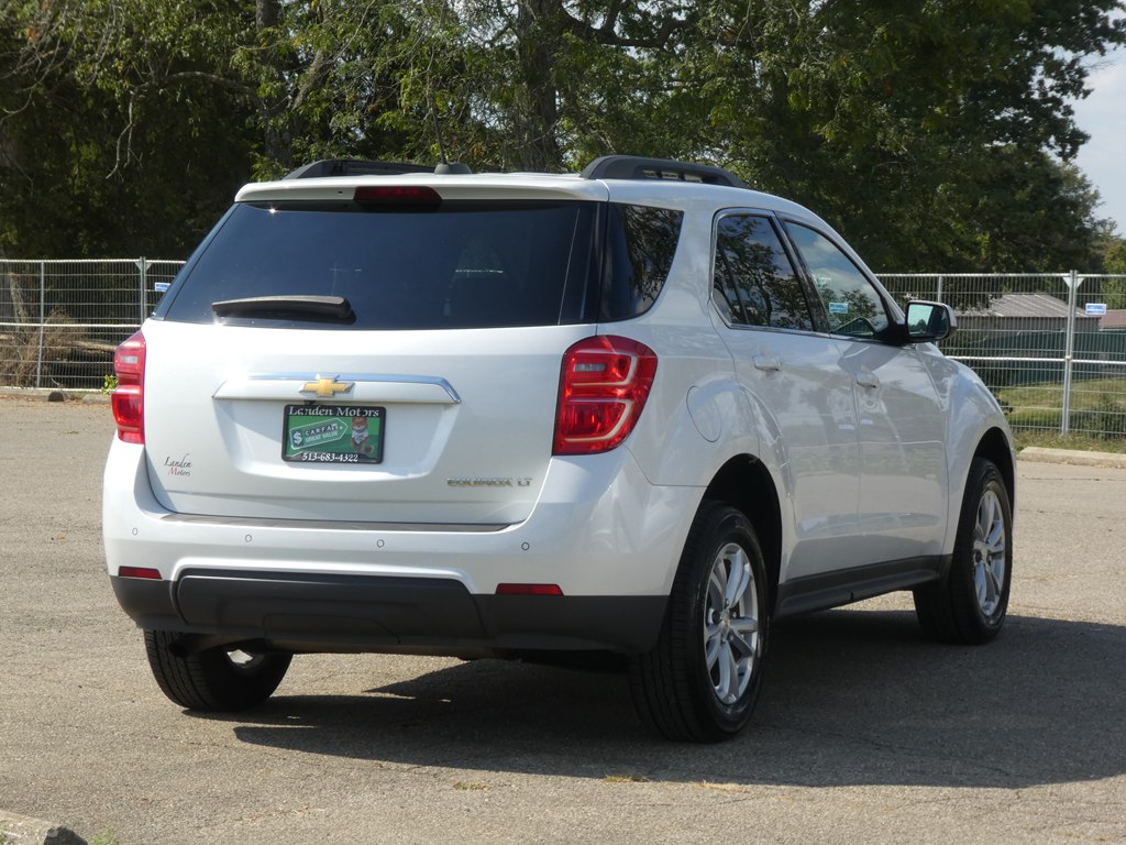 2016 Chevrolet Equinox LT photo 5