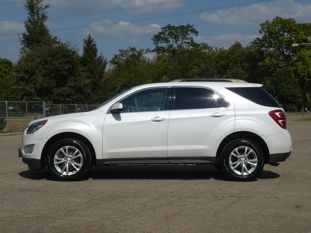 2016 Chevrolet Equinox LT photo 8