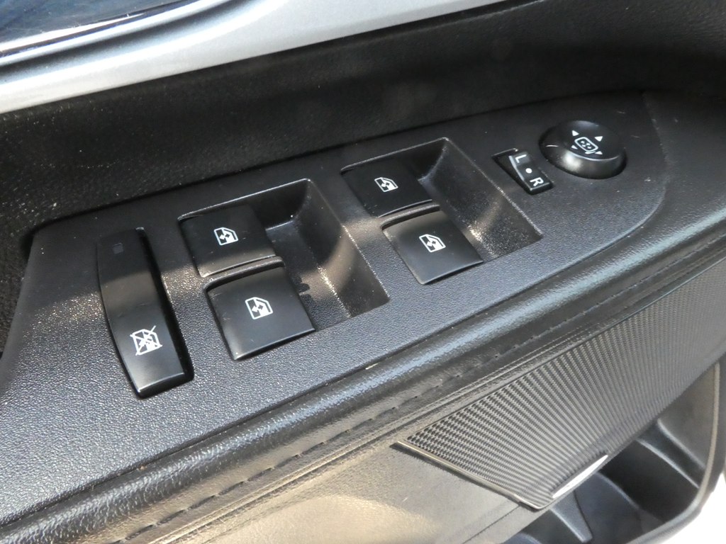 2016 Chevrolet Equinox LT photo 10