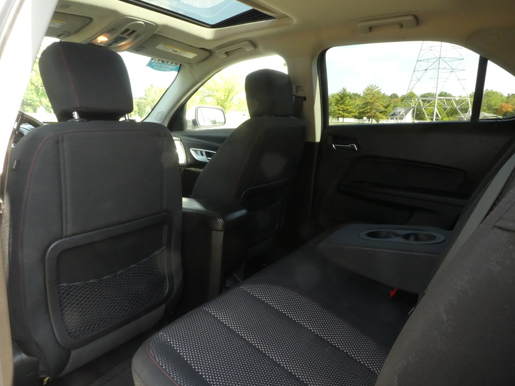 2016 Chevrolet Equinox LT photo 15