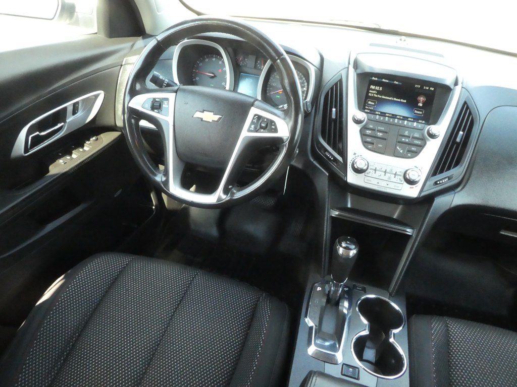2016 Chevrolet Equinox LT photo 27