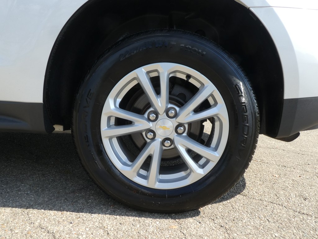 2016 Chevrolet Equinox LT photo 33