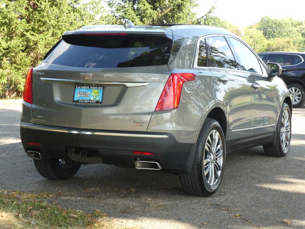 2017 Cadillac XT5 Premium Luxury photo 5