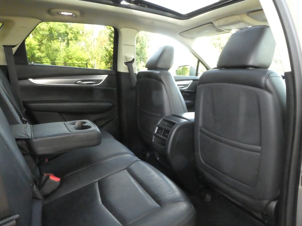 2017 Cadillac XT5 Premium Luxury photo 18