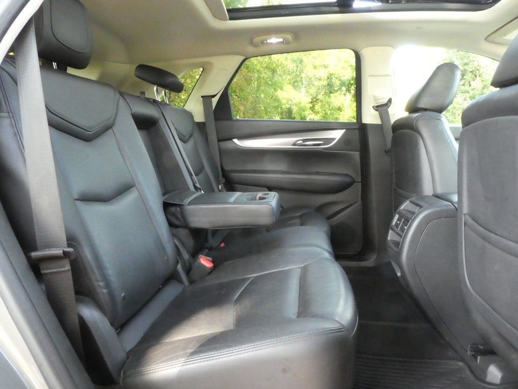 2017 Cadillac XT5 Premium Luxury photo 19