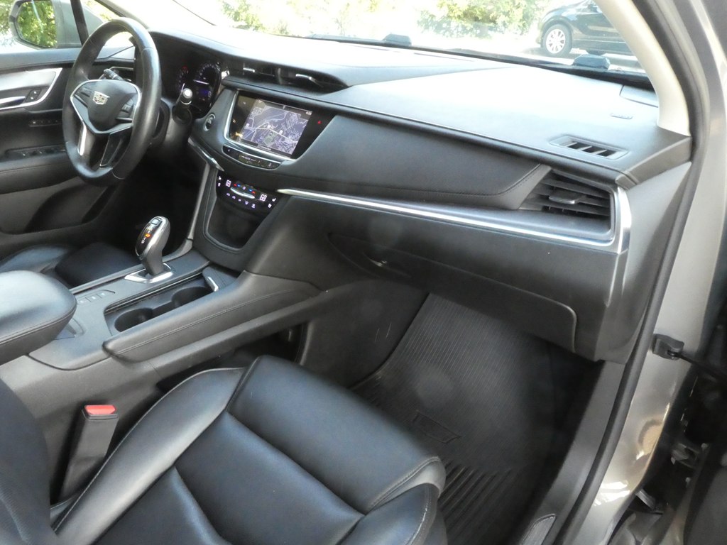 2017 Cadillac XT5 Premium Luxury photo 20