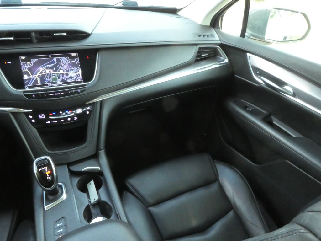 2017 Cadillac XT5 Premium Luxury photo 29