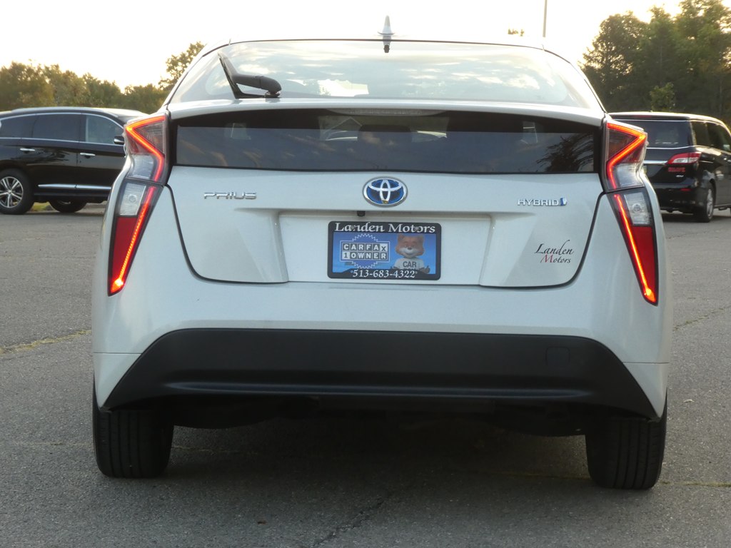 2017 Toyota Prius Two Eco Three Four Touring photo 7
