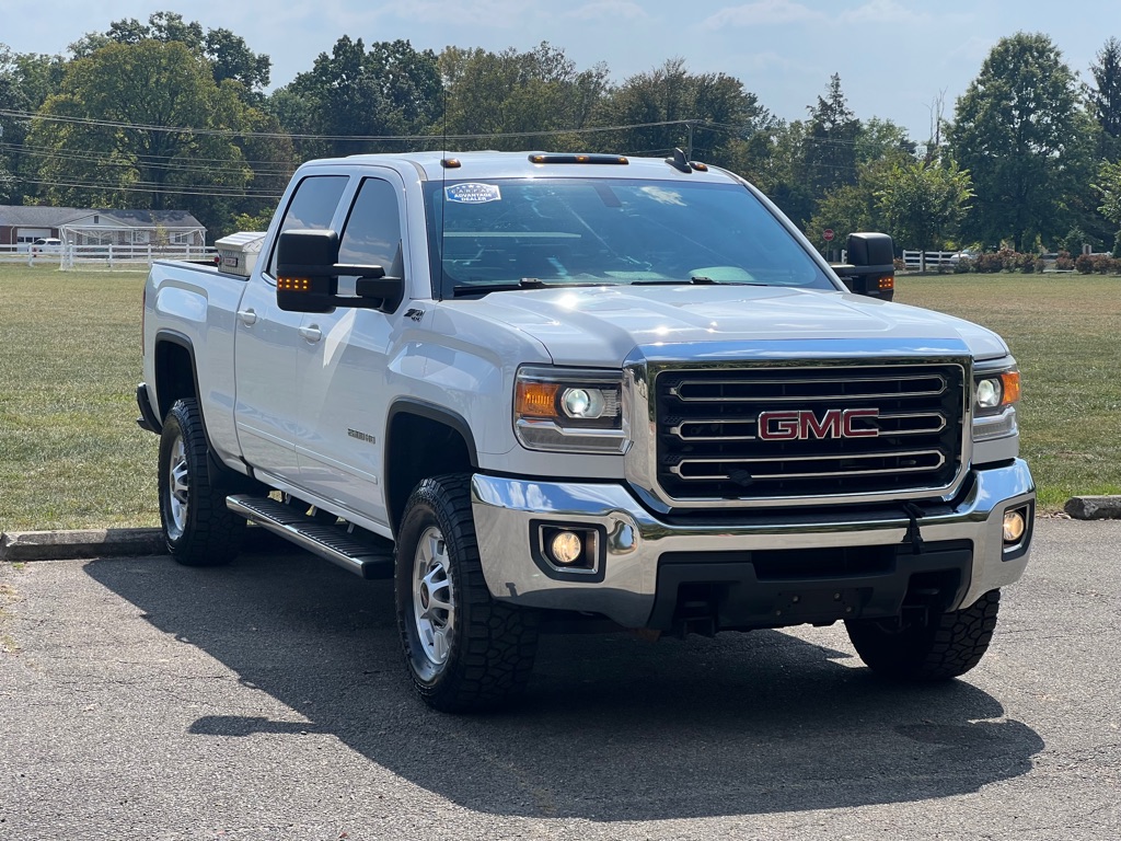 2016 Gmc Sierra SLE photo 3