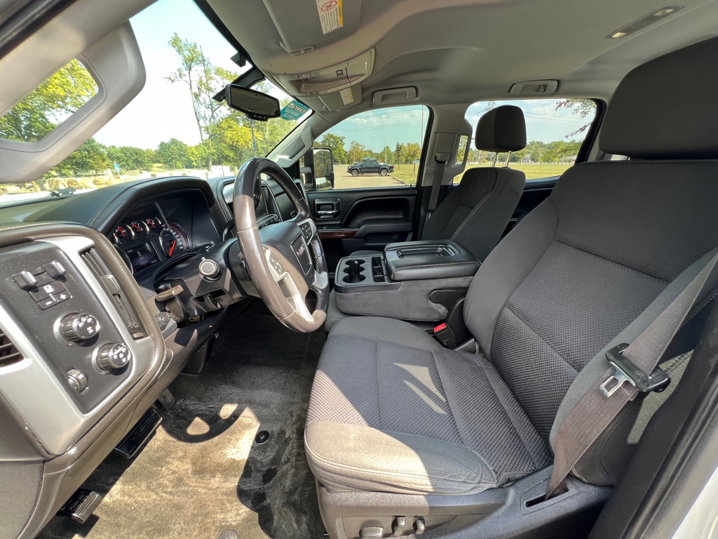 2016 Gmc Sierra SLE photo 16