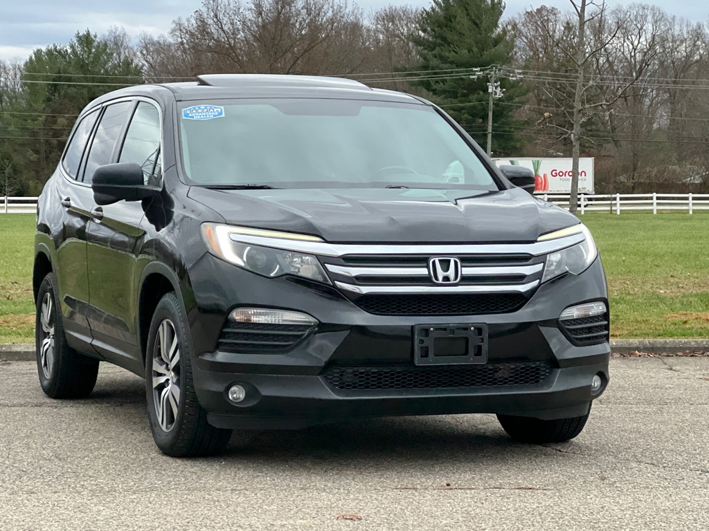 2017 Honda Pilot EX-L photo 2