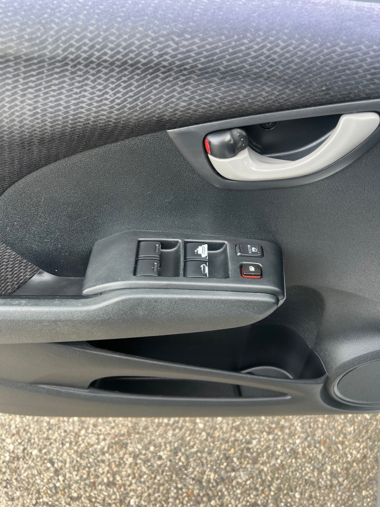 2013 Honda Fit Sport - Photo 11