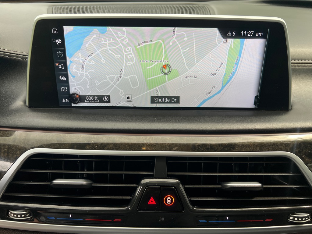 2016 BMW 7 Series 750i - Photo 27