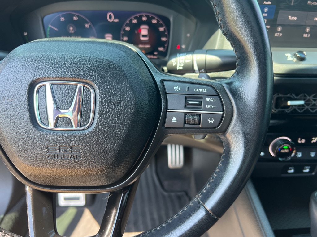 Photo 21 of this Honda Accord Hybrid