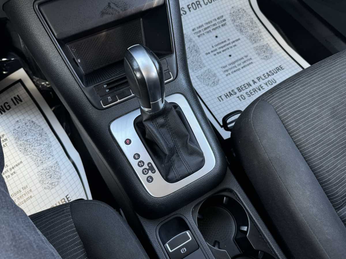 2015 Volkswagen Tiguan S - Photo 14
