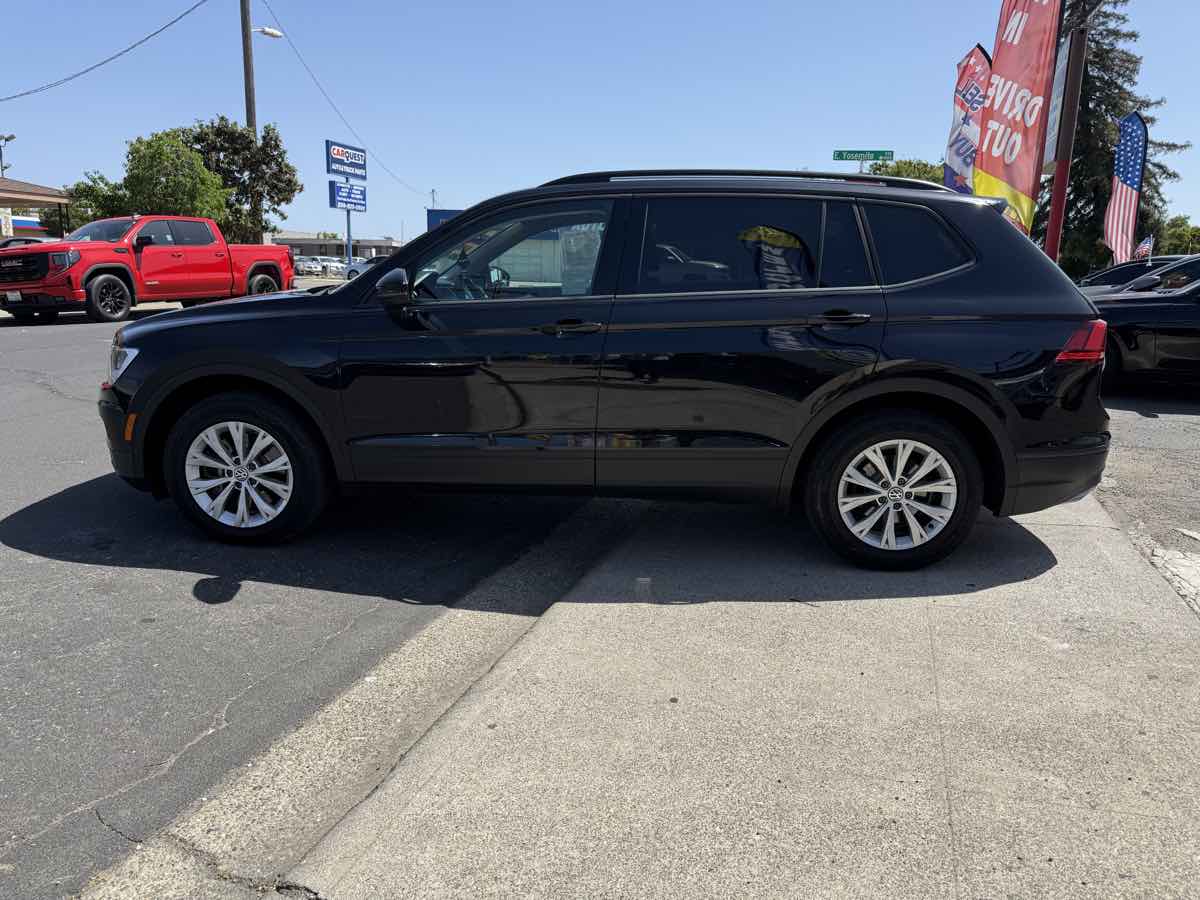 2019 Volkswagen Tiguan S - Photo 4