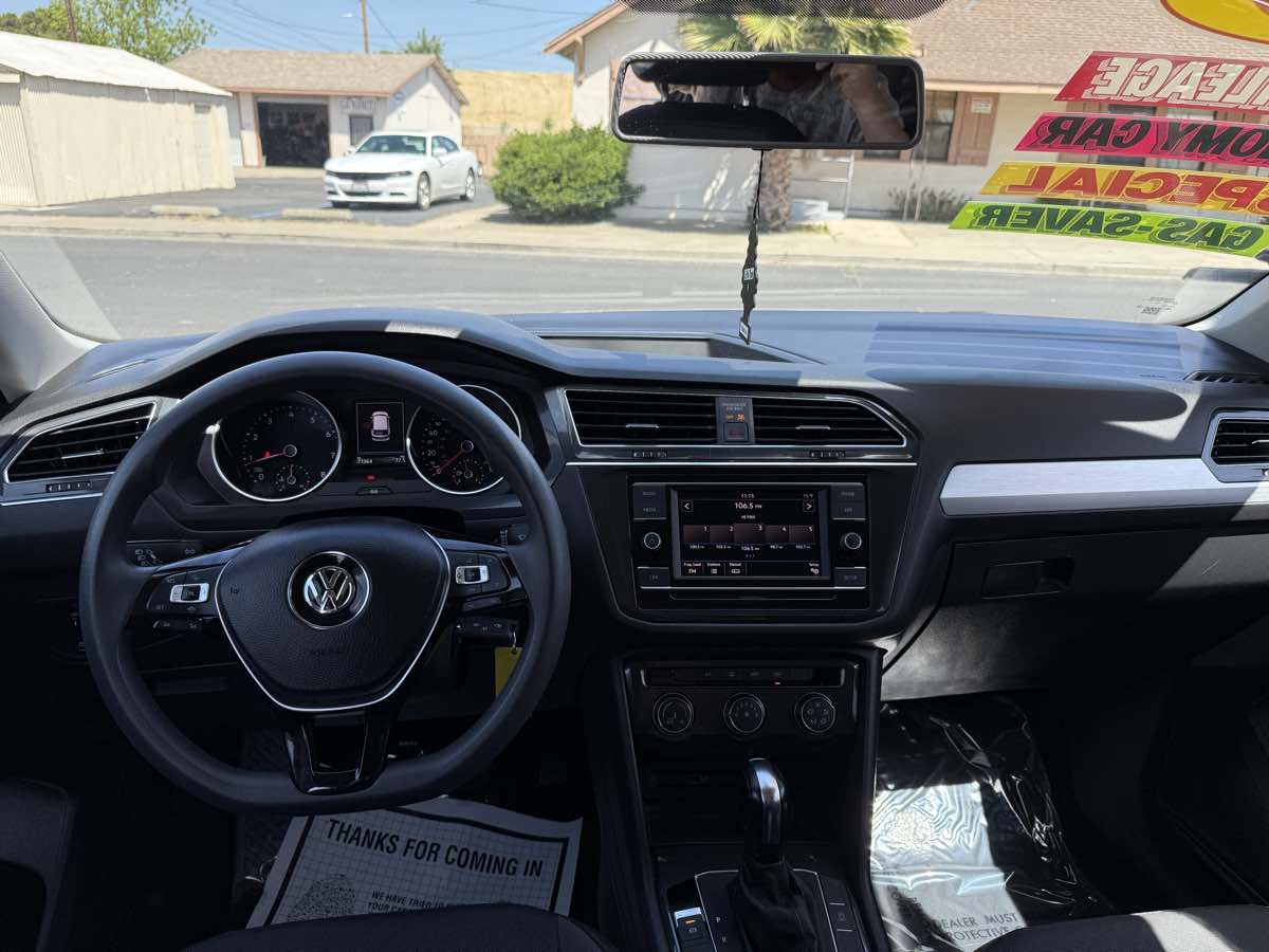 2019 Volkswagen Tiguan S - Photo 12