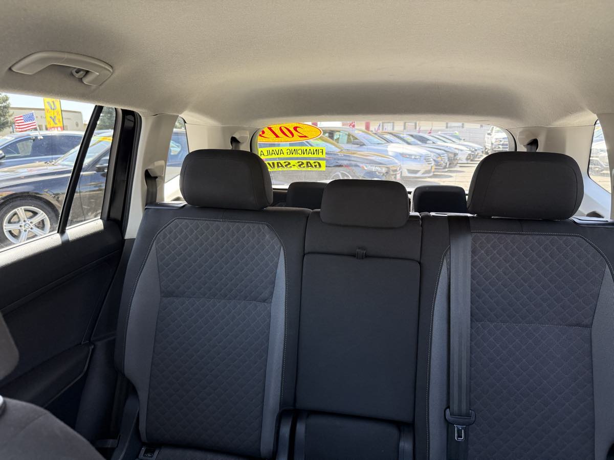 2019 Volkswagen Tiguan S - Photo 14