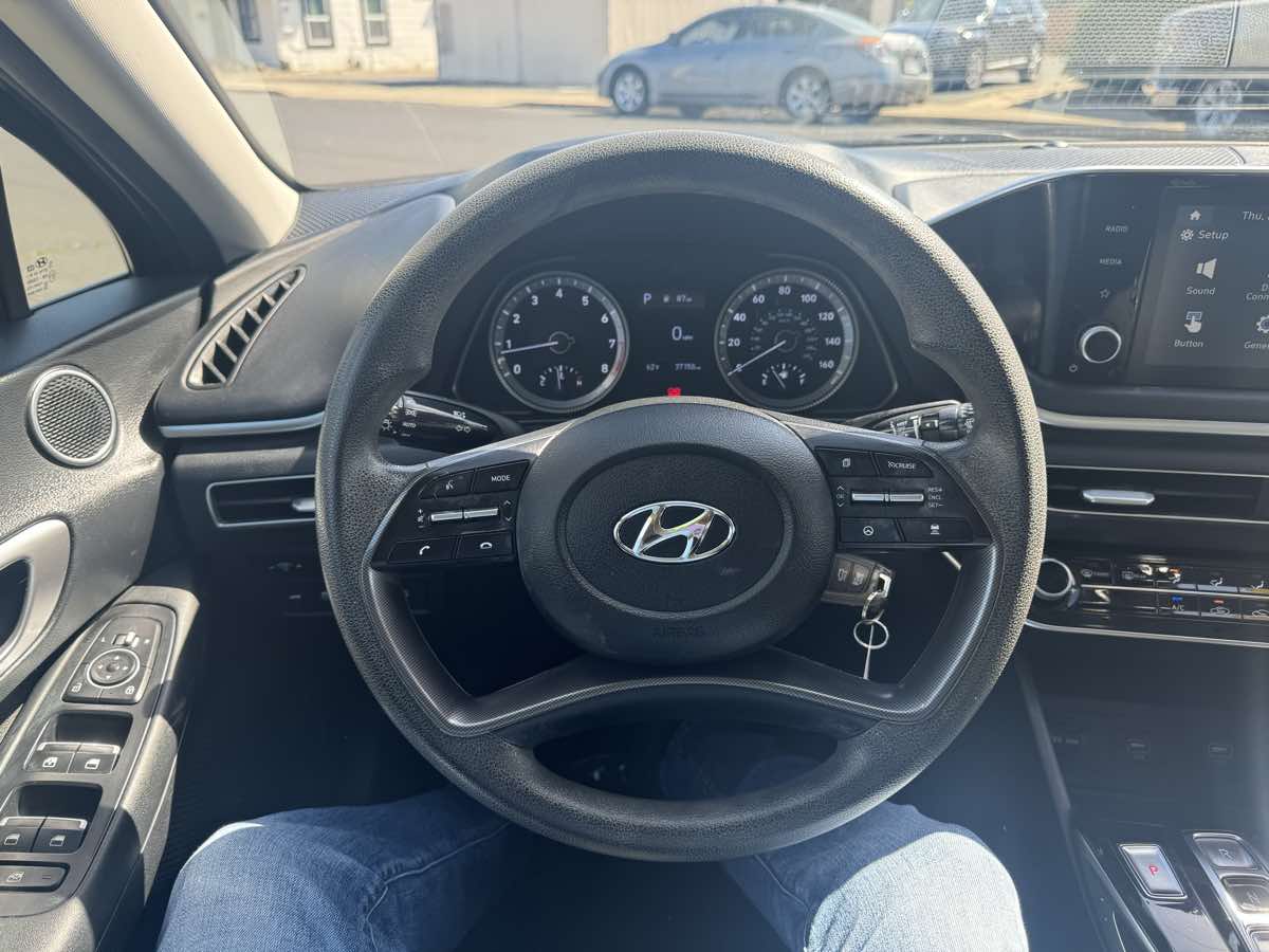 2022 Hyundai Sonata SE - Photo 13