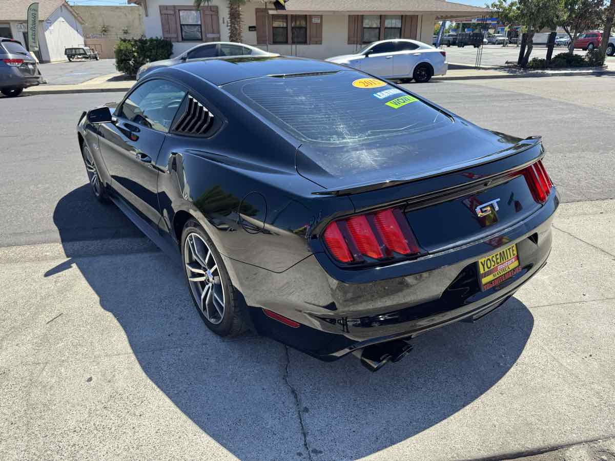 2015 Ford Mustang GT - Photo 5
