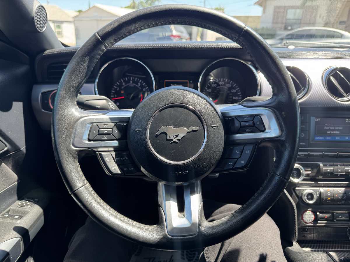 2015 Ford Mustang GT - Photo 15