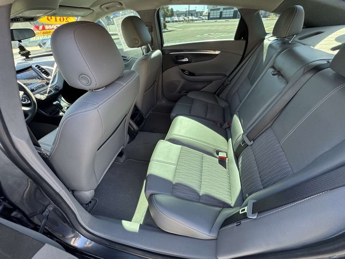 2019 Chevrolet Impala 1FL - Photo 9