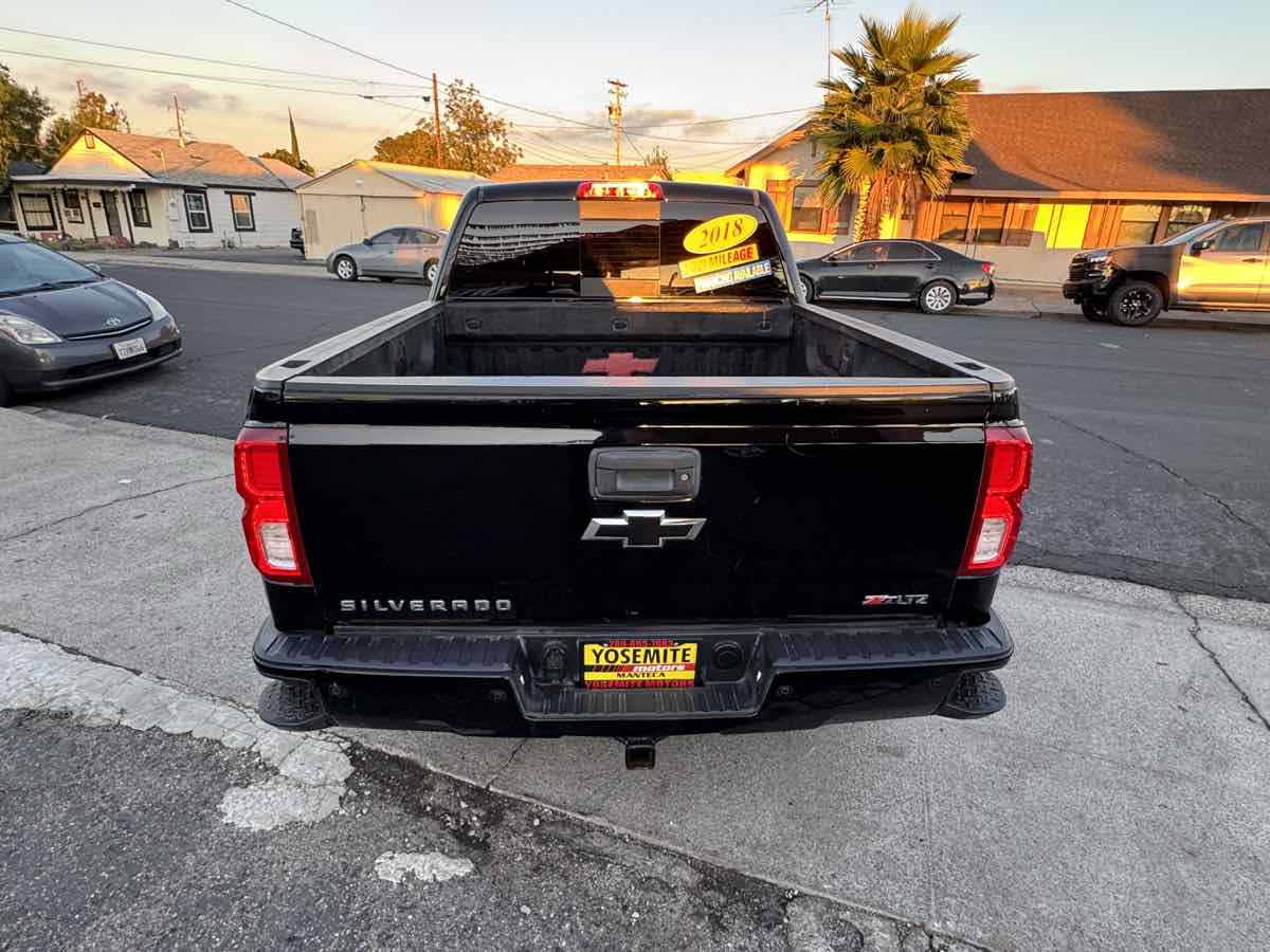 2018 Chevrolet Silverado 1500 LTZ photo 3