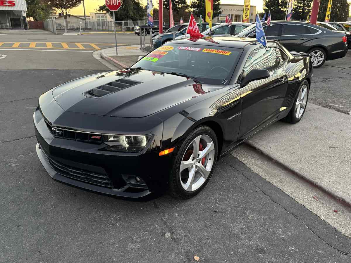 2015 Chevrolet Camaro 2SS photo 3