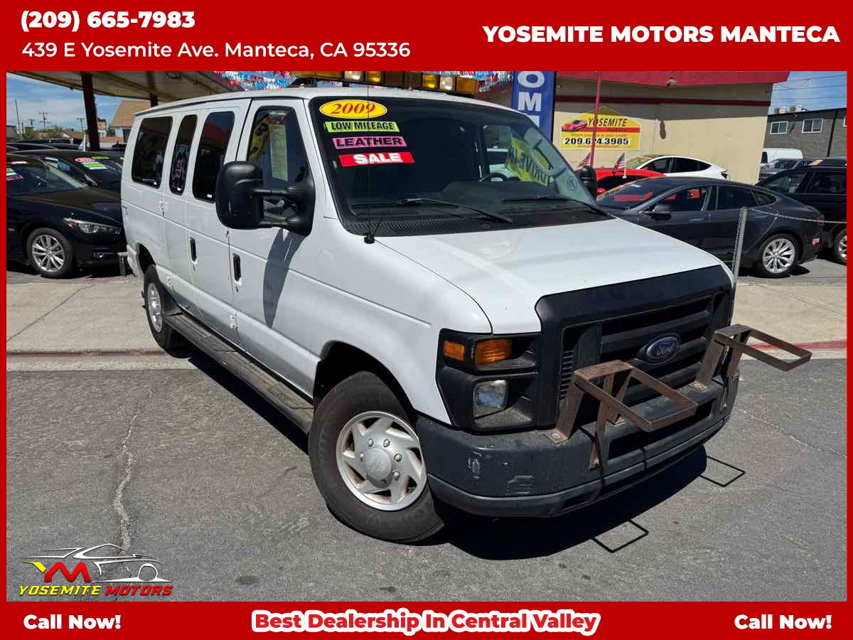 2009 Ford Econoline Cargo Van Commercial