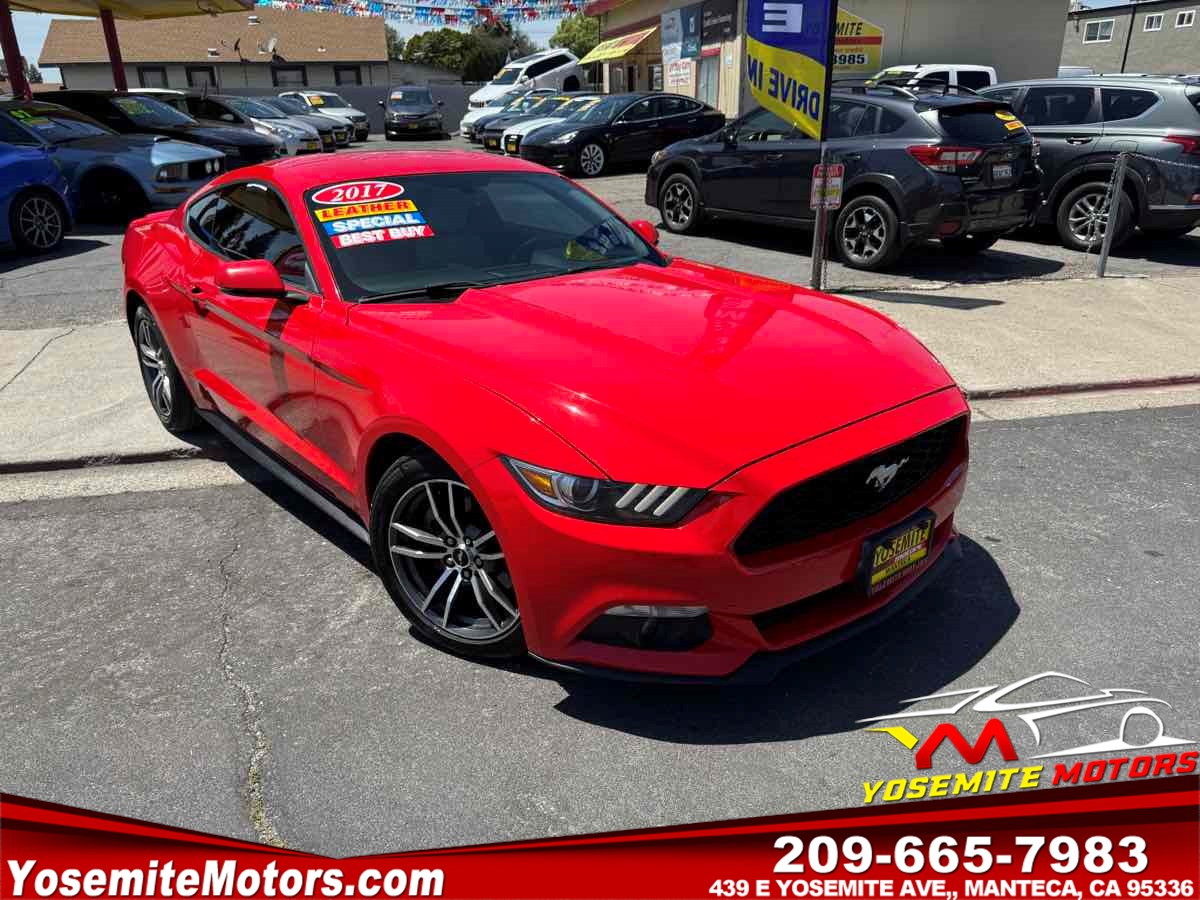 2017 Ford Mustang EcoBoost Coupe Premium's photo