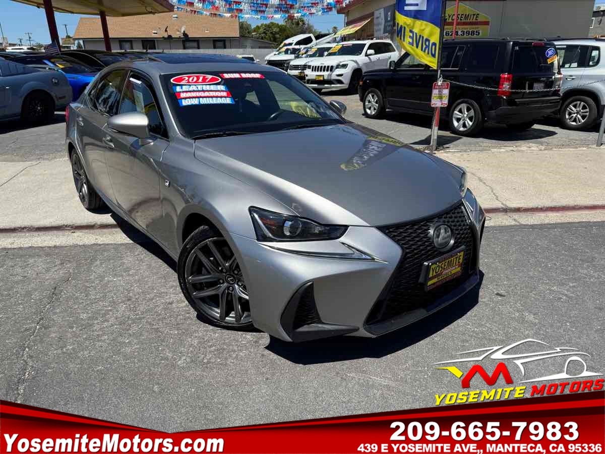 2017 Lexus IS 350 200t's photo