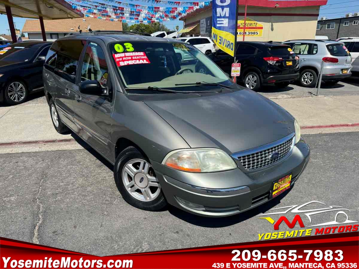 2003 Ford Windstar SE's photo