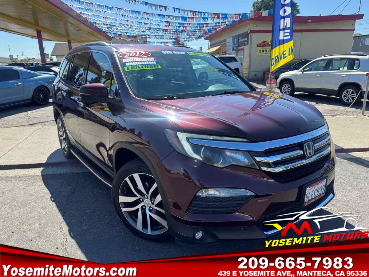 2017 Honda Pilot 4WD Touring's photo