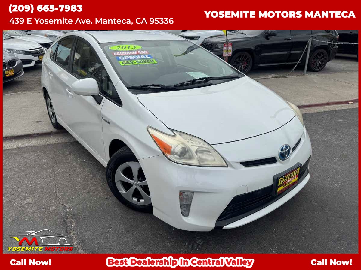 2013 Toyota Prius Two
