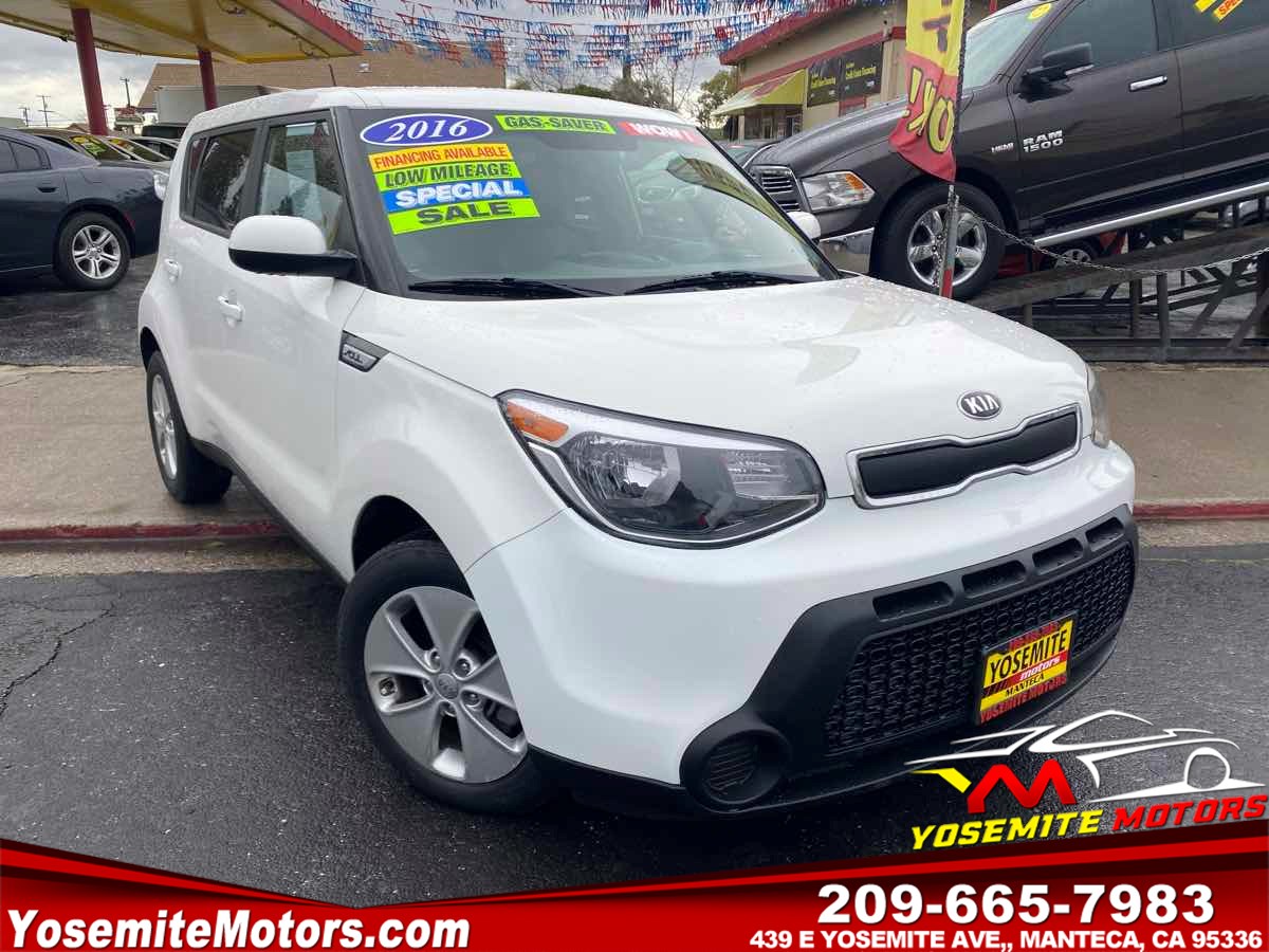 2016 Kia Soul Base